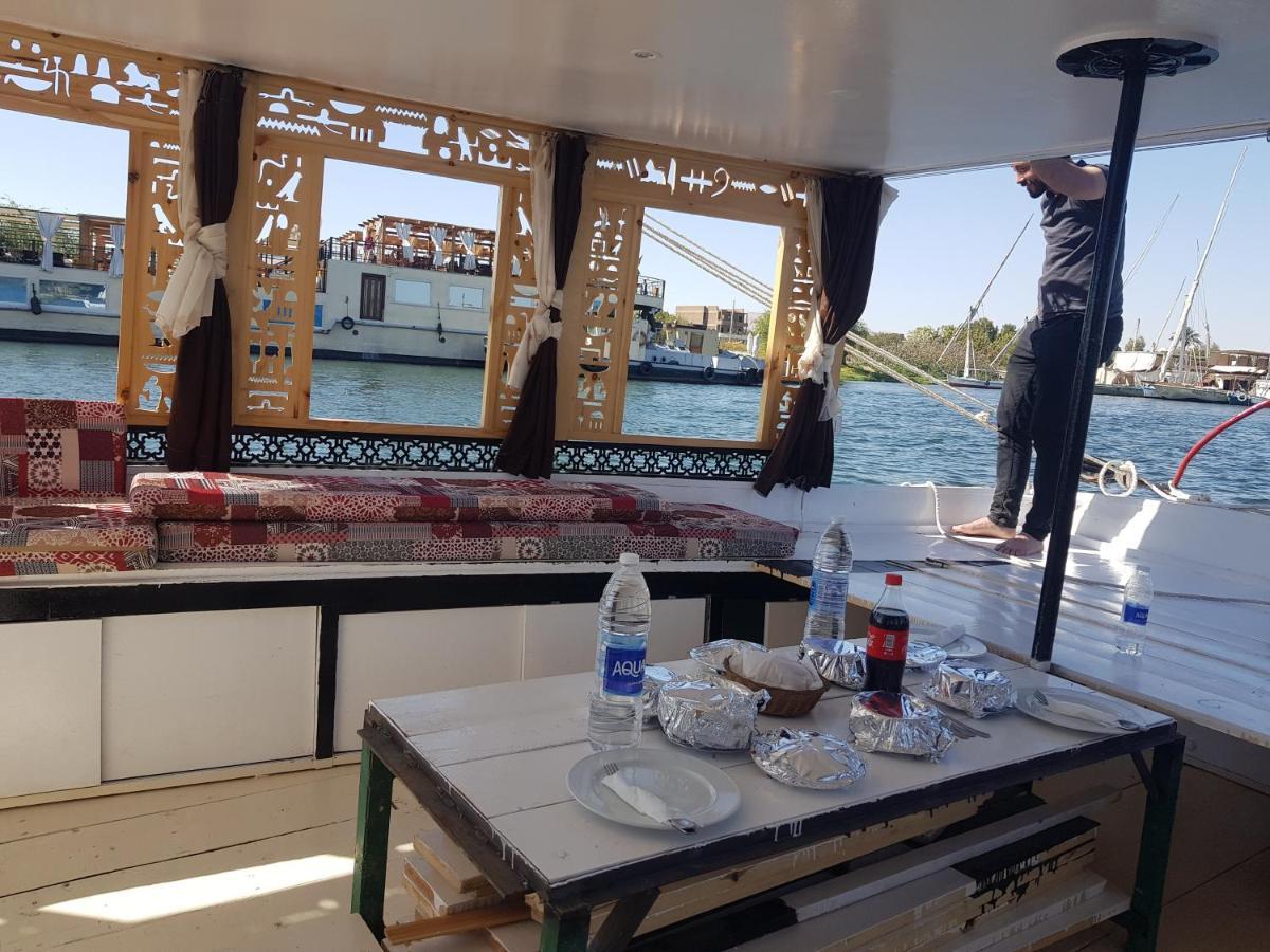 Nile Sunrise Felucca Boat Private Rental Luxor Bagian luar foto