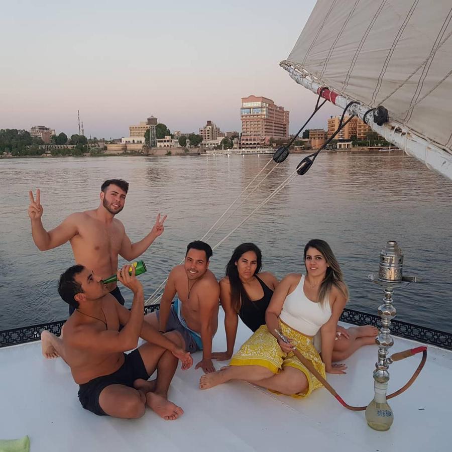 Nile Sunrise Felucca Boat Private Rental Luxor Bagian luar foto